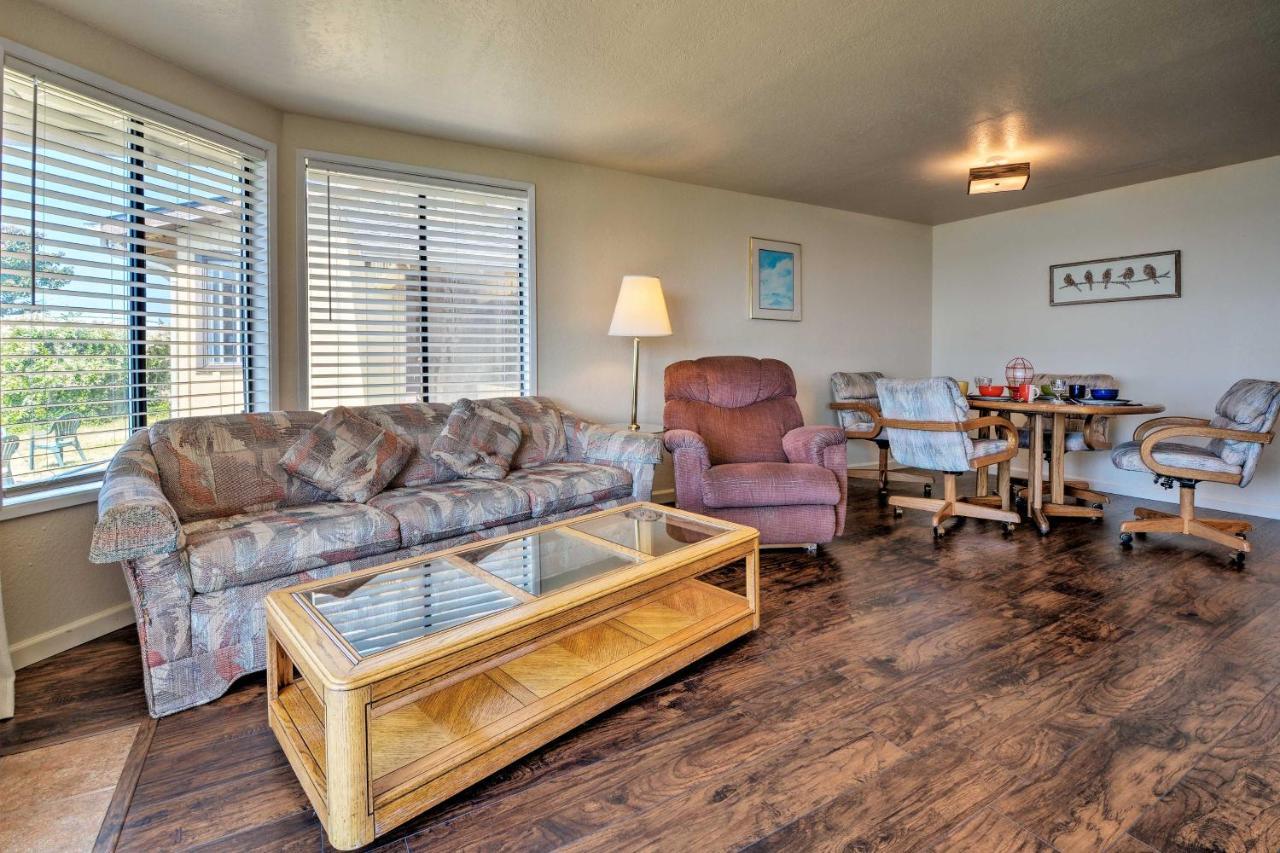 Smith River Vintage Cabin Oceanfront Deck And Views 外观 照片
